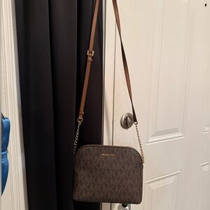 Michael Kors Crossbody Bag